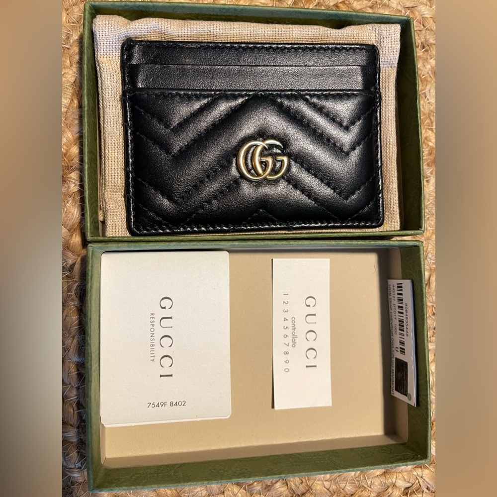 Gucci leather card holder